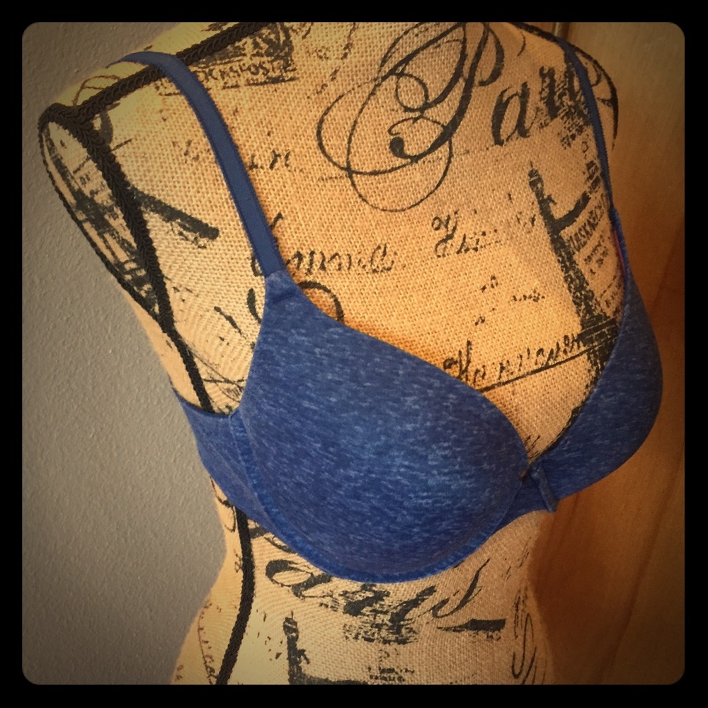 Victoria's Secret PINK Bra.