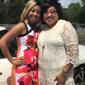 Meet your Posher, Lucy