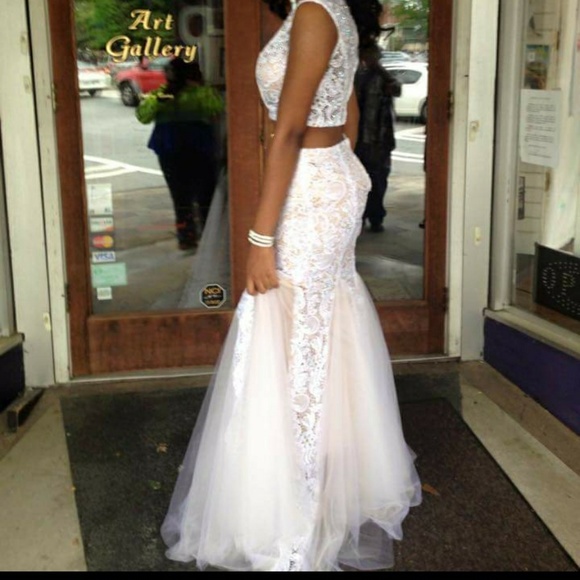 Prom Dress - Picture 1 of 5