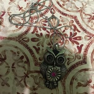 Owl necklace new