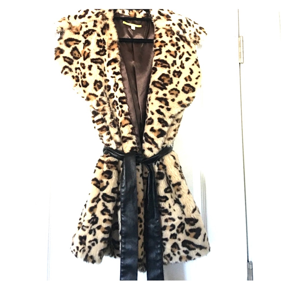 Gianni Bini Leopard Vest