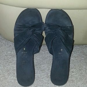 Black Italian summer slippers size 8