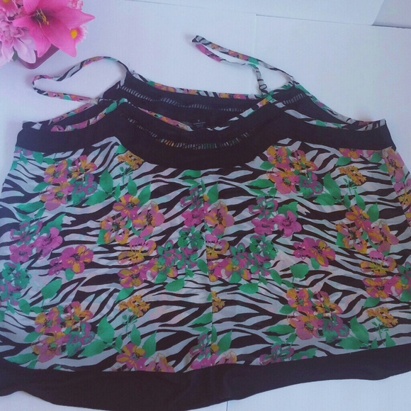 Torrid Spaghetti Strap Top Zebra and Floral - Picture 3 of 6
