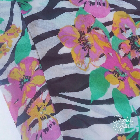 Torrid Spaghetti Strap Top Zebra and Floral - Picture 6 of 6