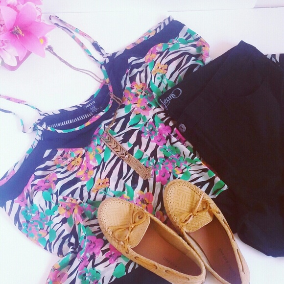 Torrid Spaghetti Strap Top Zebra and Floral - Picture 2 of 6