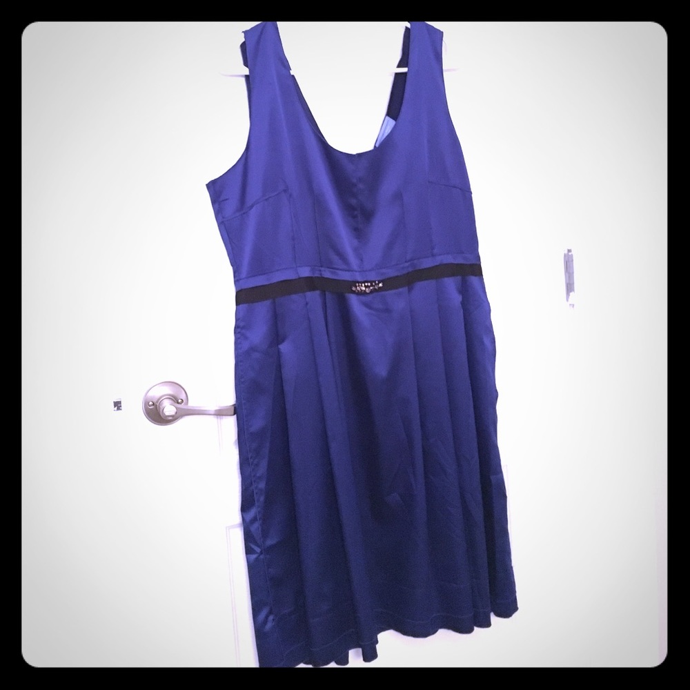 Vera Wang Dress