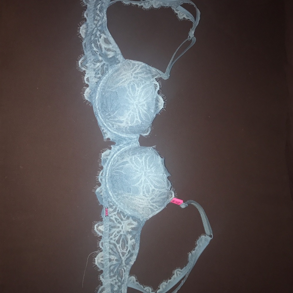 New with Tags! Light blue VS PINK lace push up bra