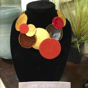 Van der Straeten Overlap Circle Statement Necklace