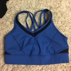 Lululemon sports bra