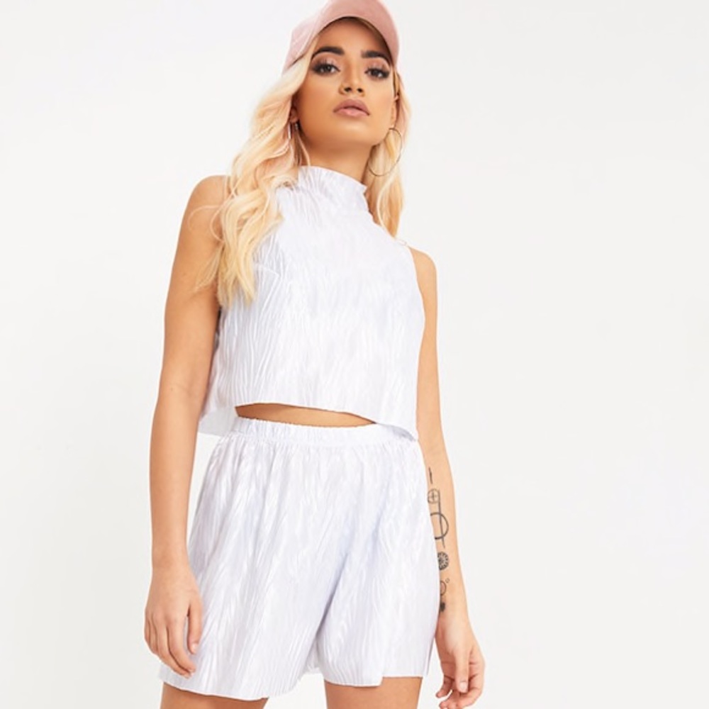 NWT Pretty Little Thing Maurelle Top & Shorts Set