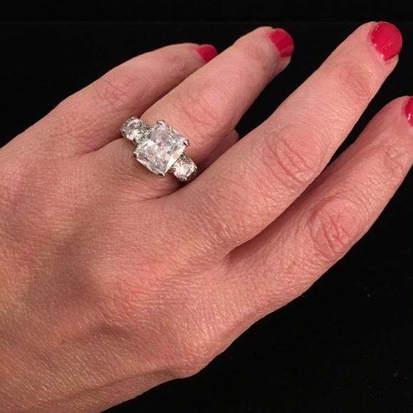 SILVER AND CLEAR RING FROM CHARMING CHARLIE - Picture 1 of 4