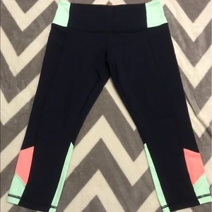 Lululemon capris