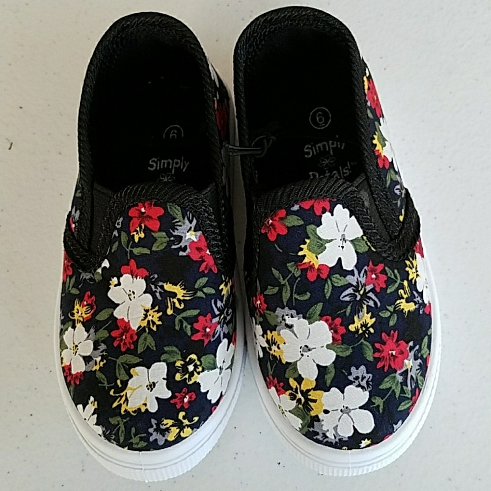 Floral Print Slip-on