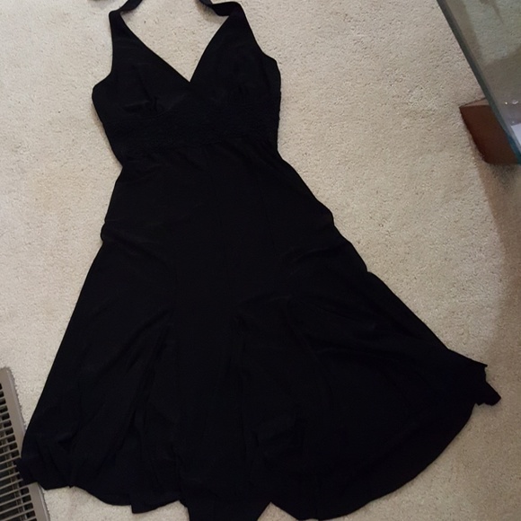B. Smart Black halter dress crochet detailed - Picture 1 of 4