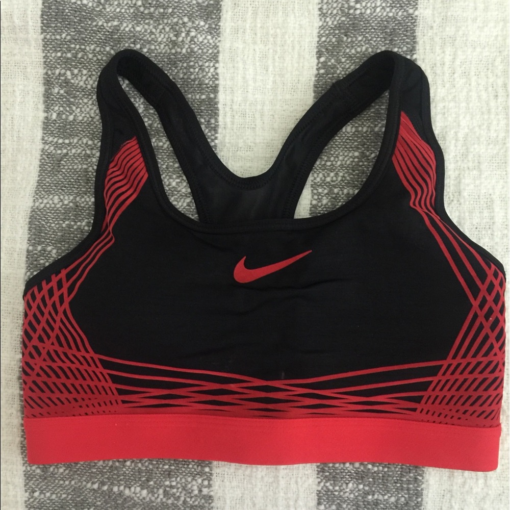 Like NEW Nike Dri Fit Sports Bra