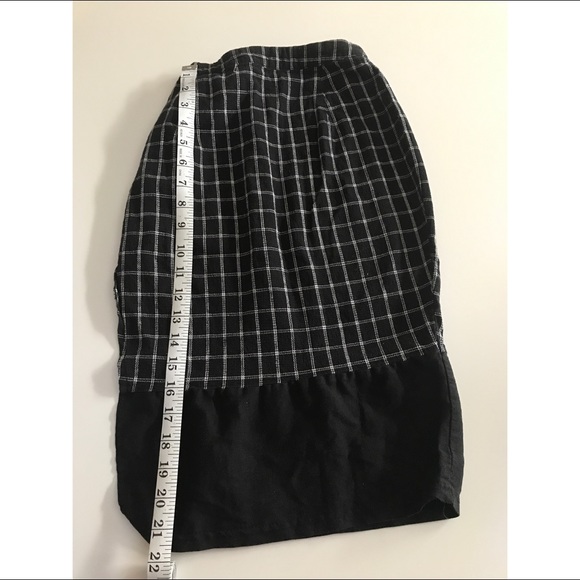 Black Plaid Slit Skirt - Picture 4 of 5