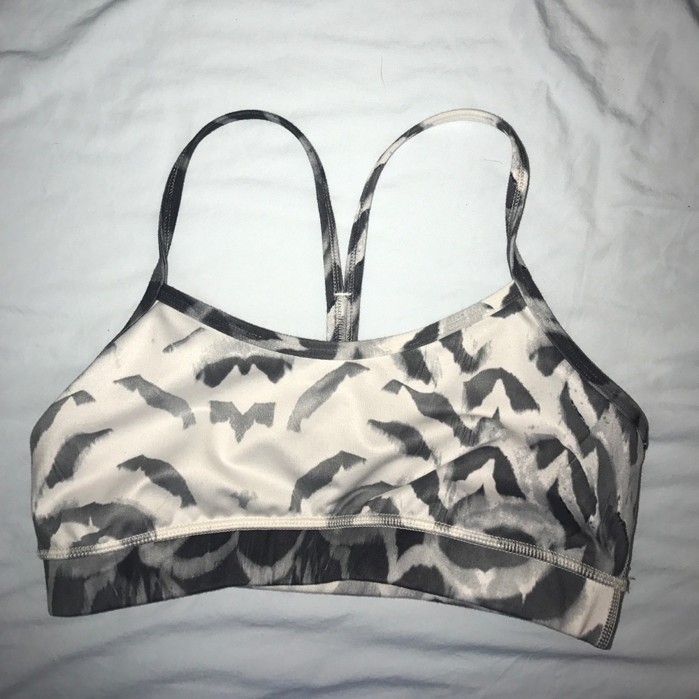 Lululemon Flow Y Bra