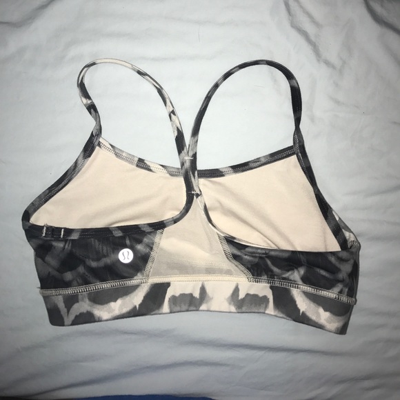 Lululemon Flow Y Bra - Picture 2 of 2