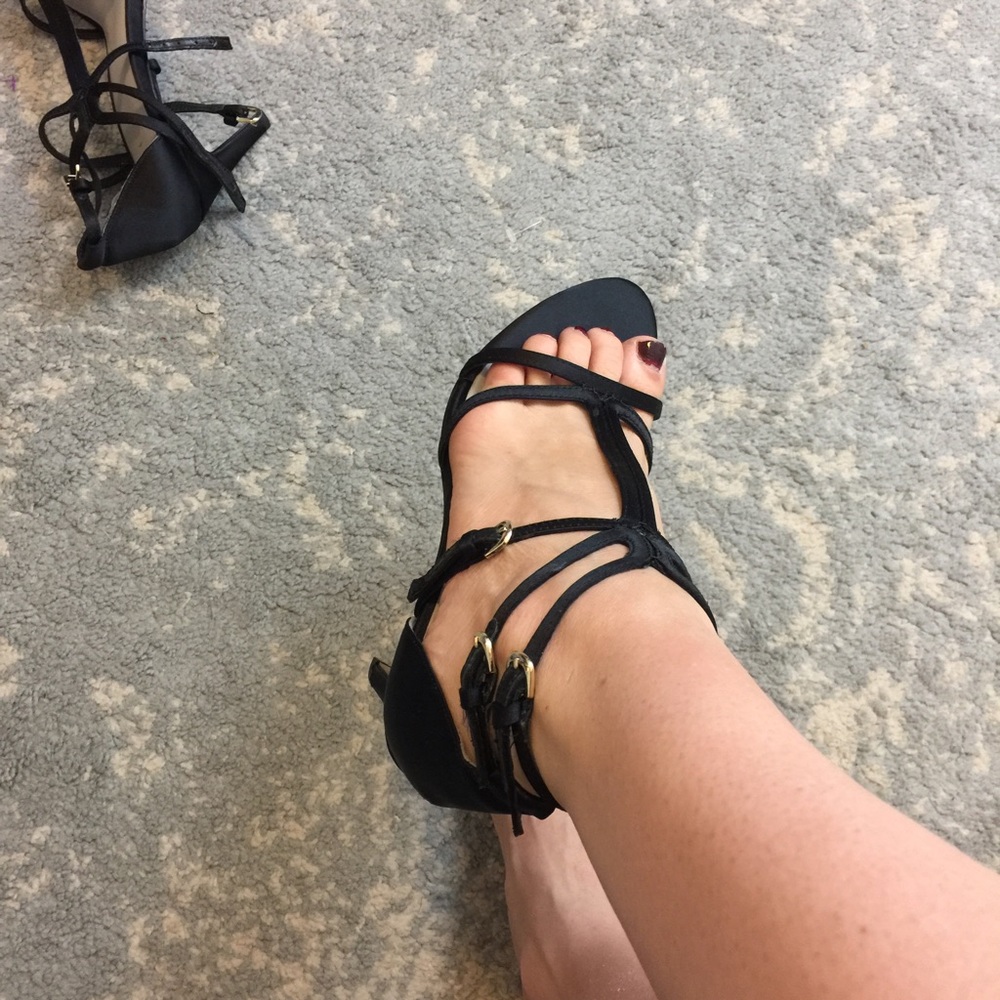Reiss Black Strappy Buckle Open Toe Heels - Picture 8 of 8