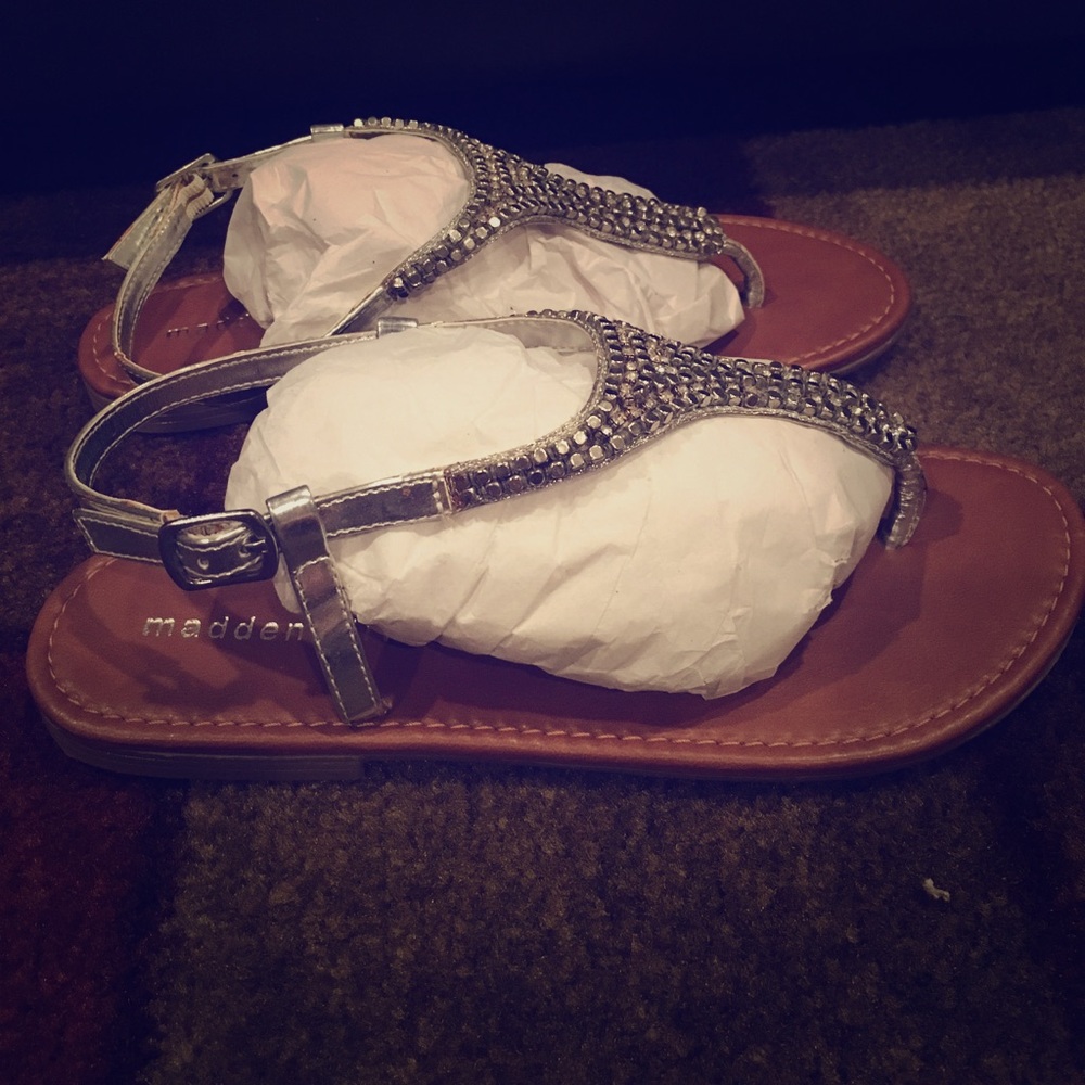 Steve Madden 'RIPPLE' Gemstones Thong Sandals