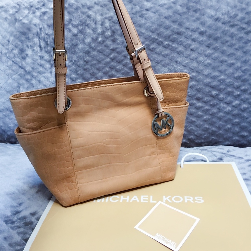 Michael Michael Kors Jet Set Tote