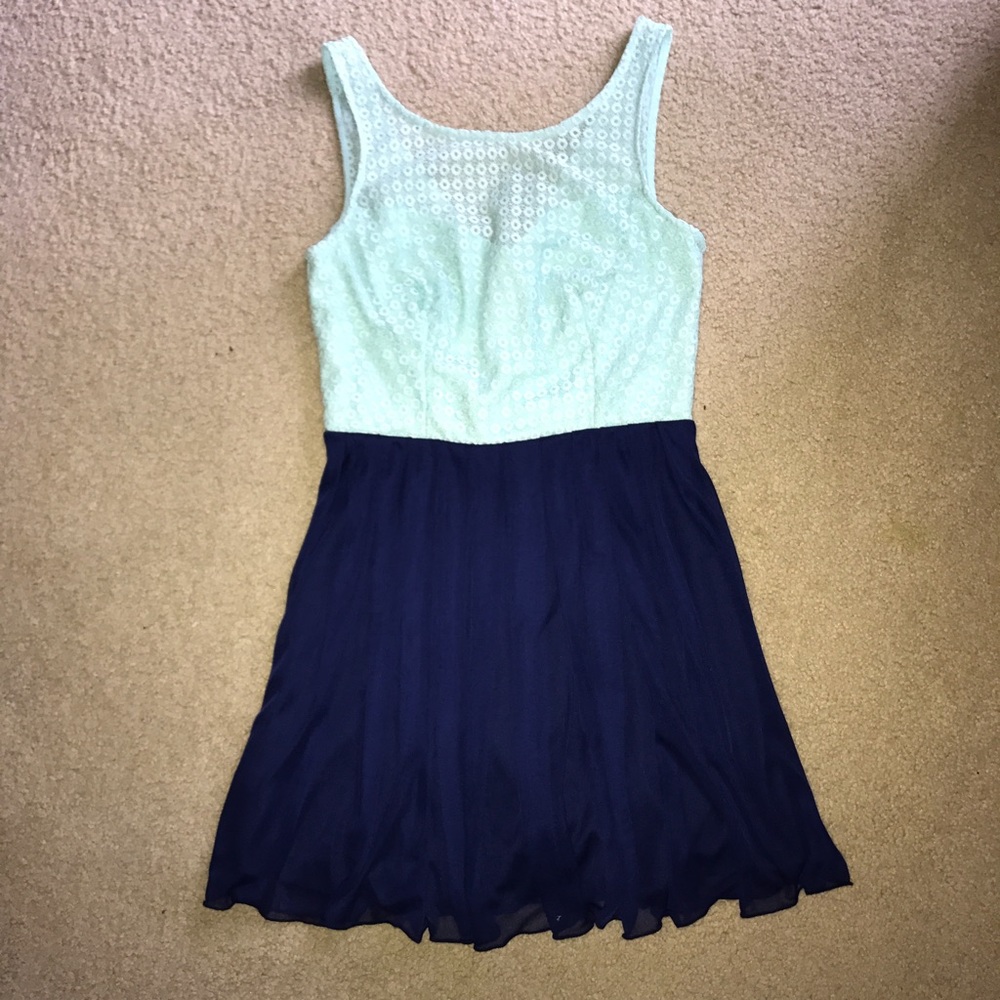 NWOT Semi Formal Mini Dress
