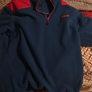 Vineyard vines Size M shep shirt