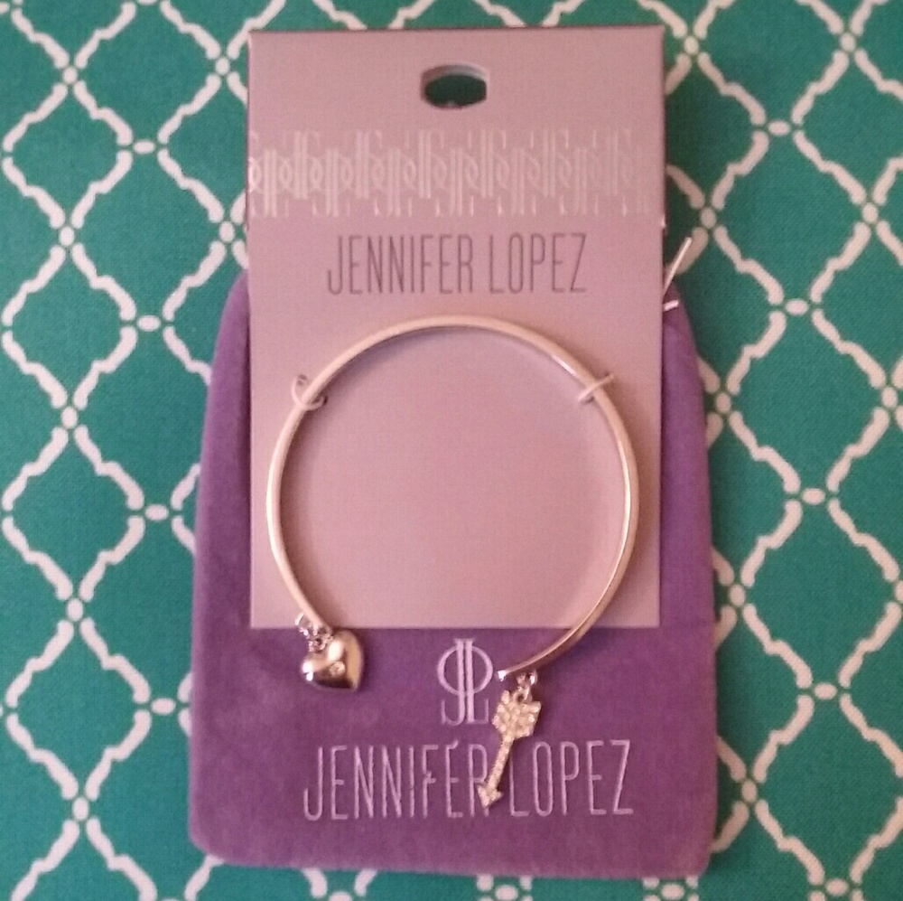 JLo Arrow & Heart Bracelet NWT silver tone