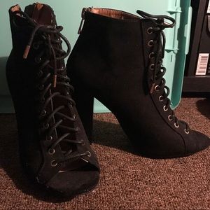 Ankle booties