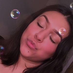 Meet your Posher, Karla