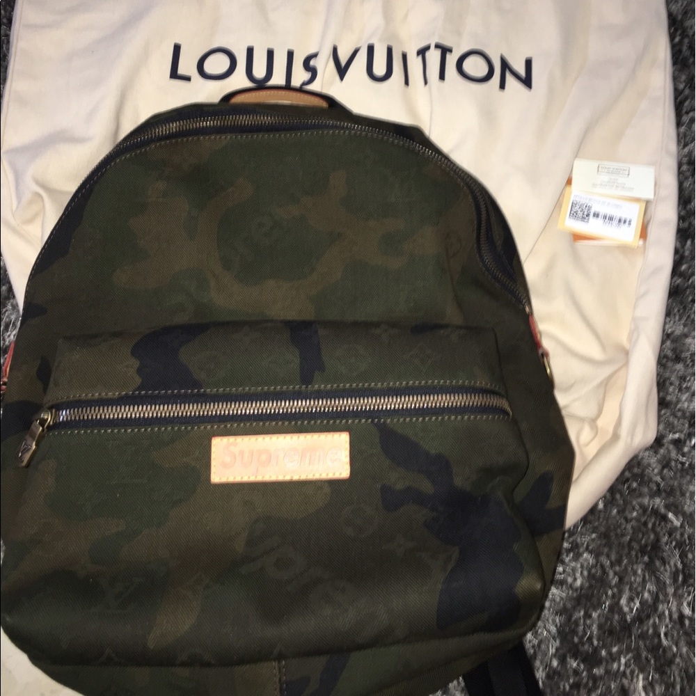 Supreme x Louis Vuitton BPACK - Picture 1 of 4