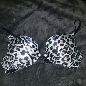 Victoria's secret bra