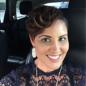 Meet your Posher, Kimberlee