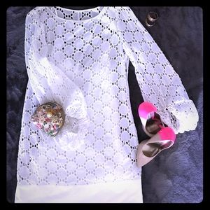 White eyelet mini dress by Laundry - Summer