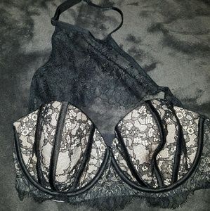 Victoria's Secrets bra