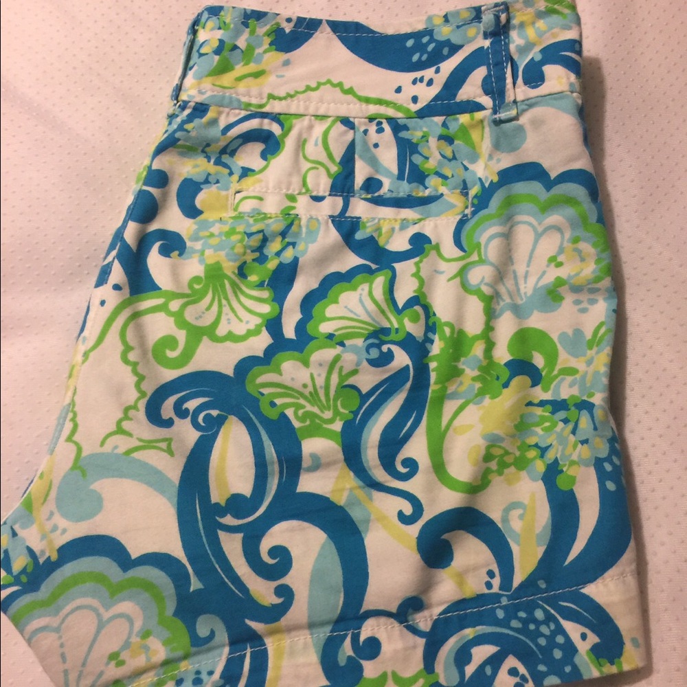 Lilly Pulitzer Size 8 Callahans!! VGUC! No flaws!!