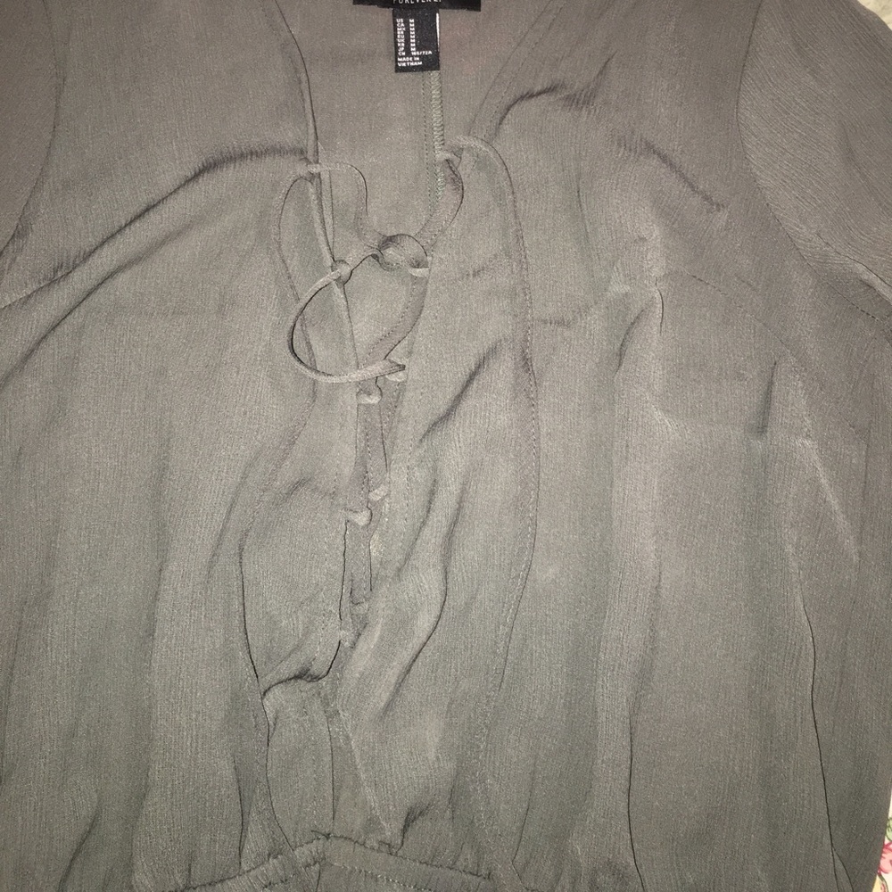 GREEN ROMPER - Picture 2 of 6