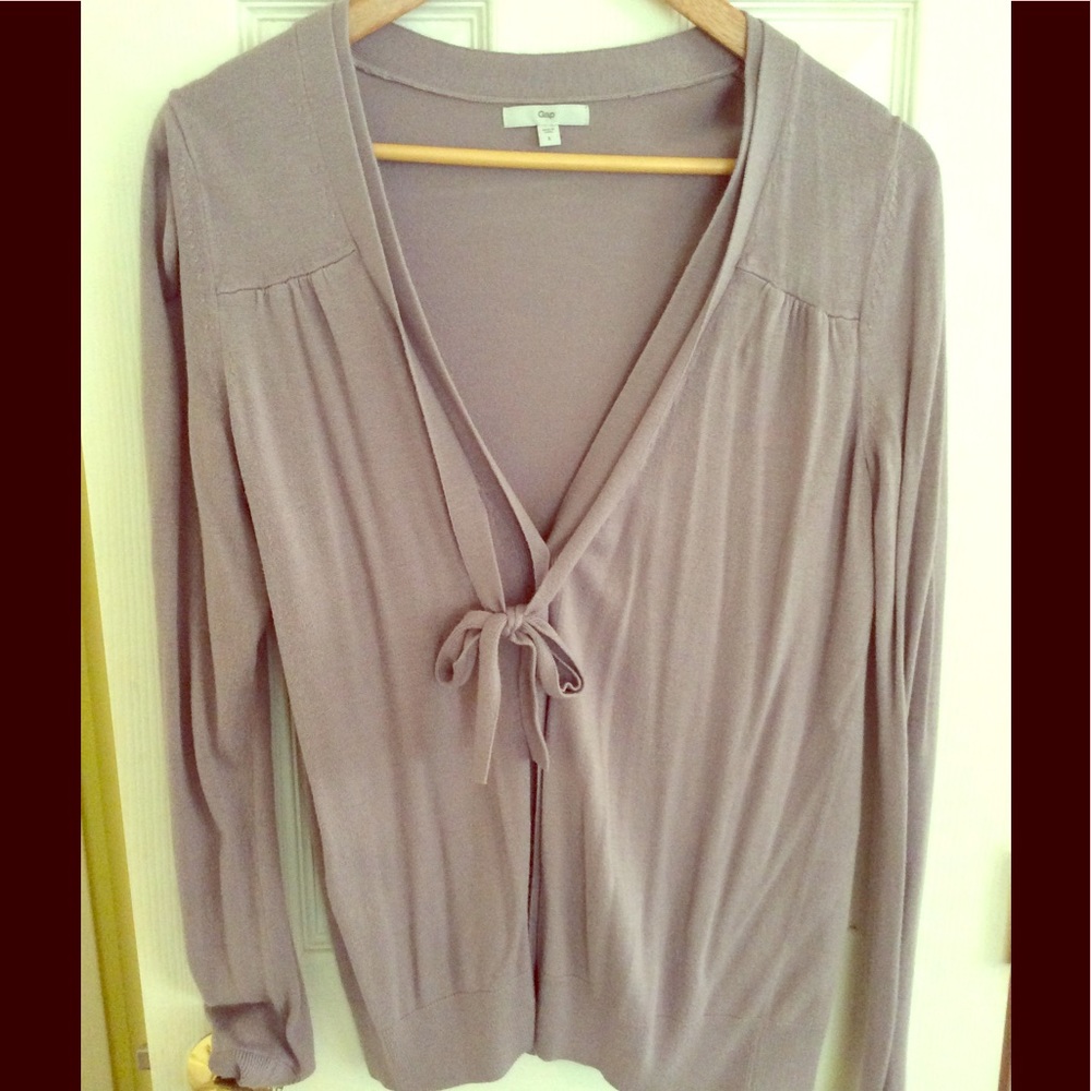 GAP cardigan