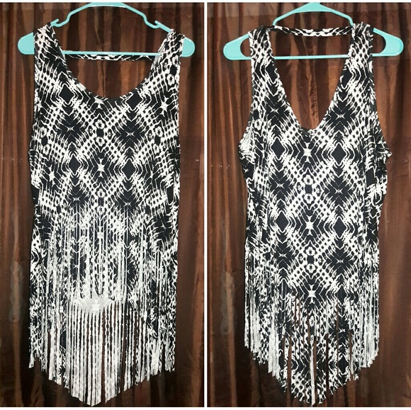 Tops - 📣 Final Price Drop!! Asymmetrical fringe!