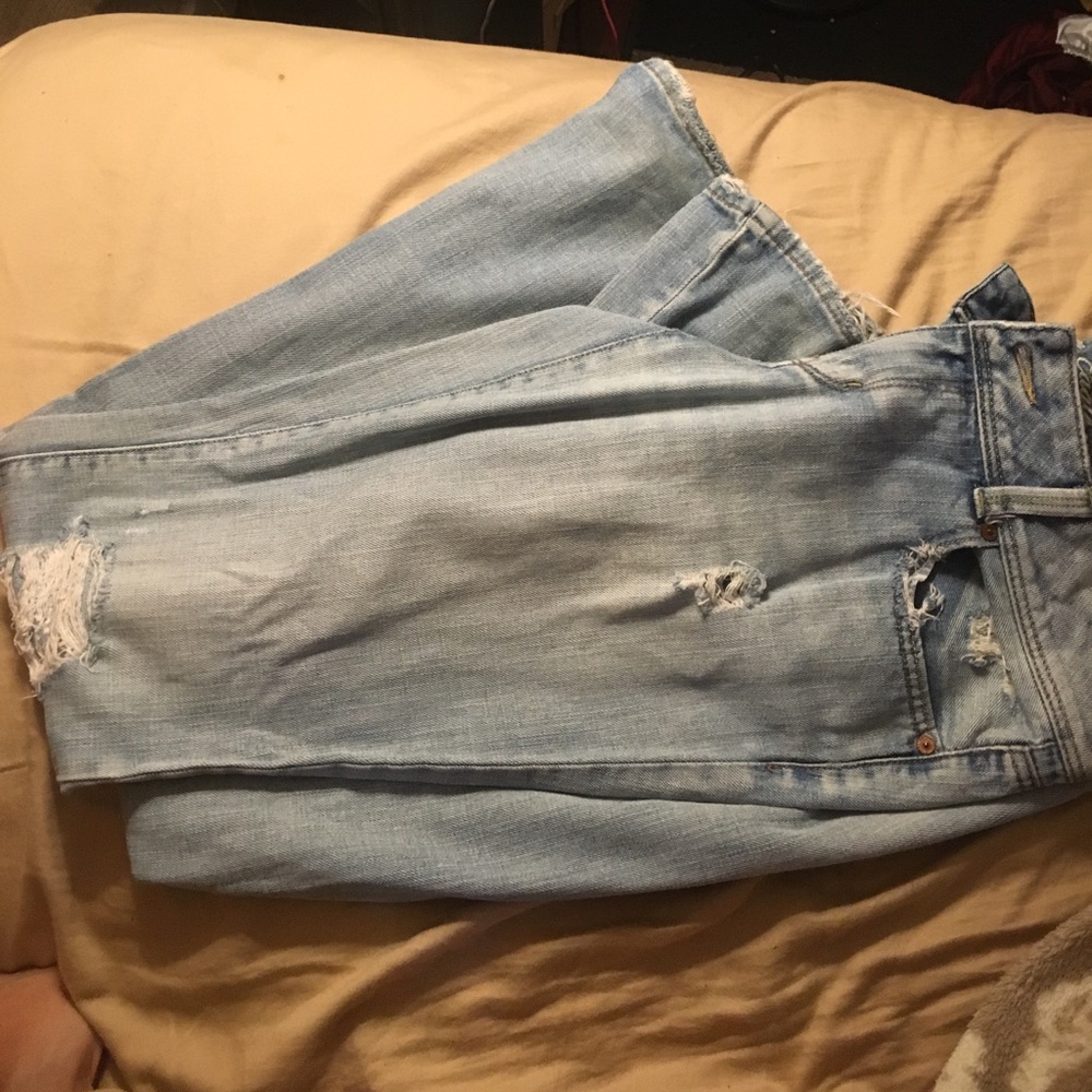 Destructed Jeans