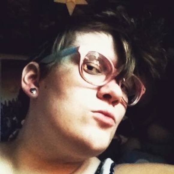 Meet your Posher, Stephanie - Picture 7 of 7