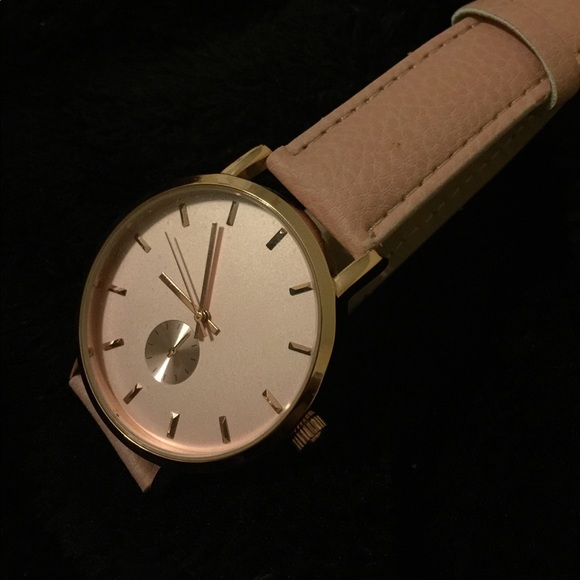 Pink Watch - Picture 5 of 6