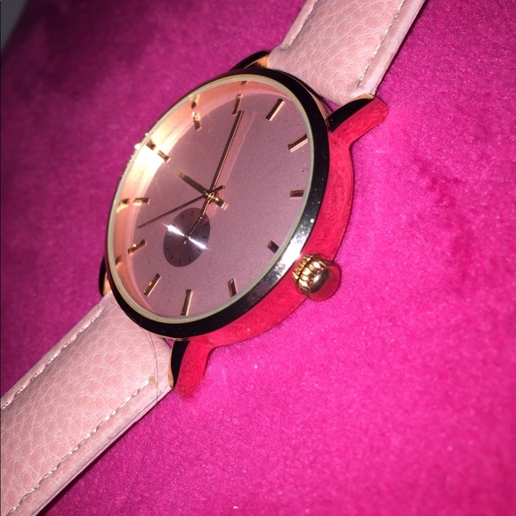 Pink Watch - Picture 6 of 6