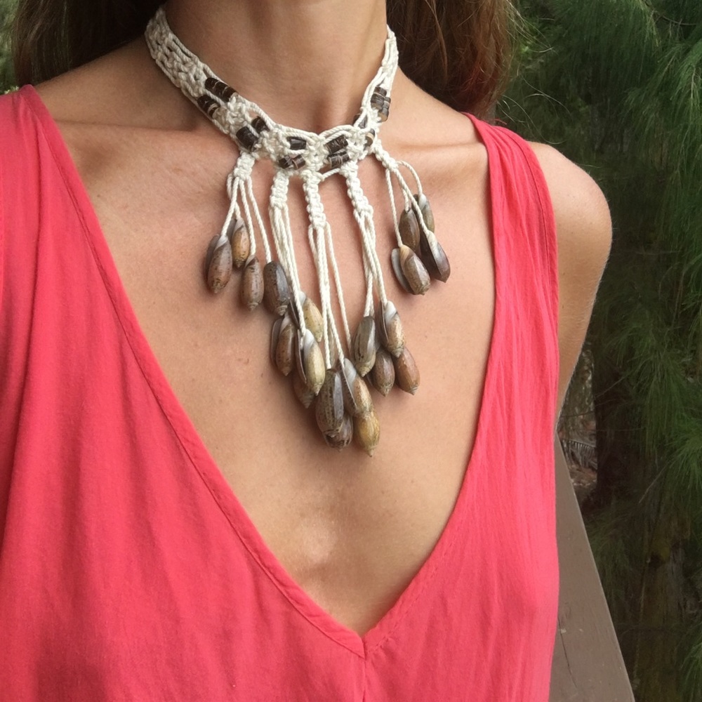 🌸SOLD🌸 Seashell choker necklace 🐚