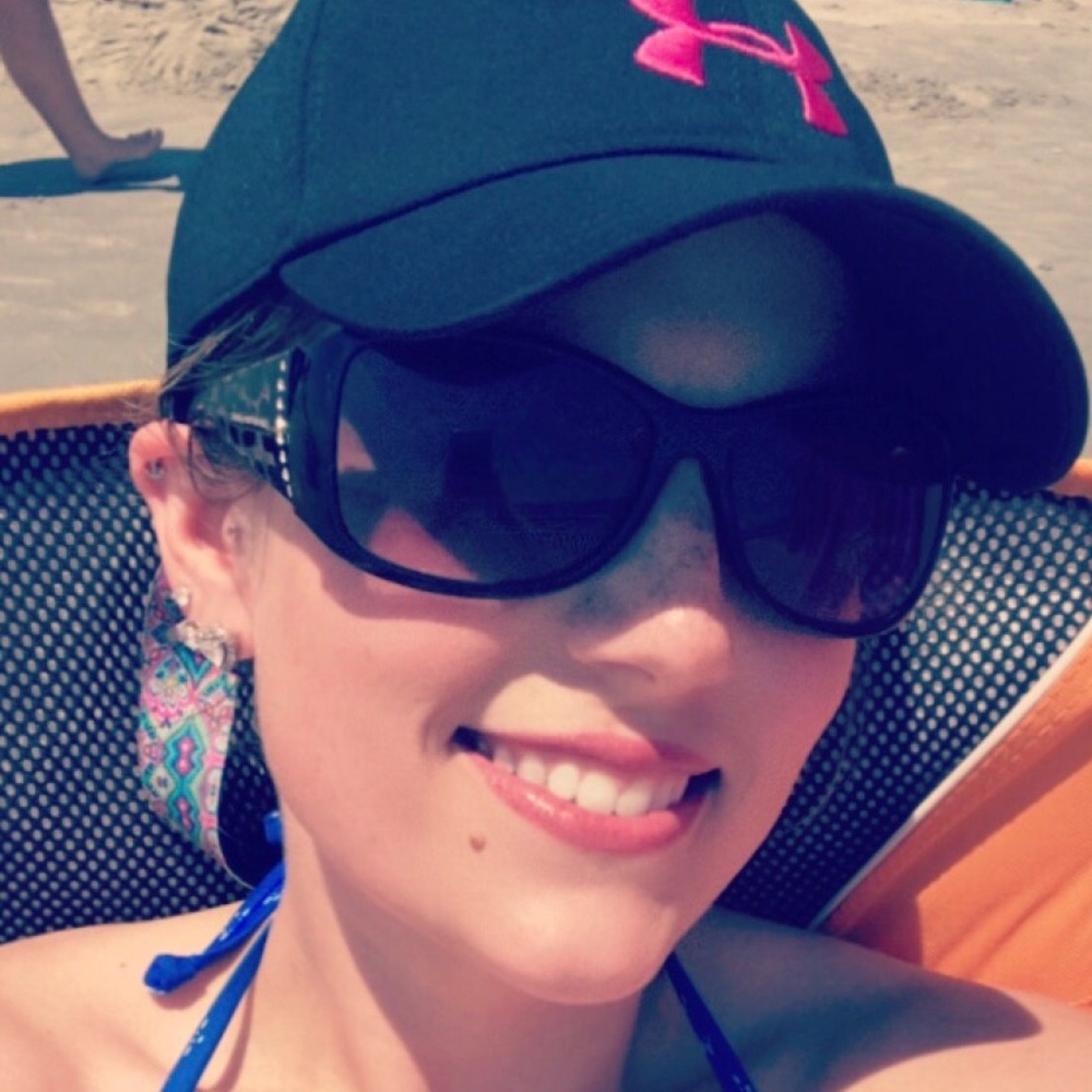 Meet your Posher, Ashley