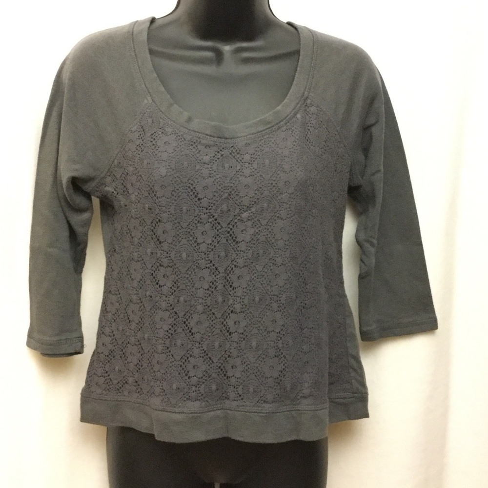 Closing Closet Sale! Eyeshadow juniors S gray top
