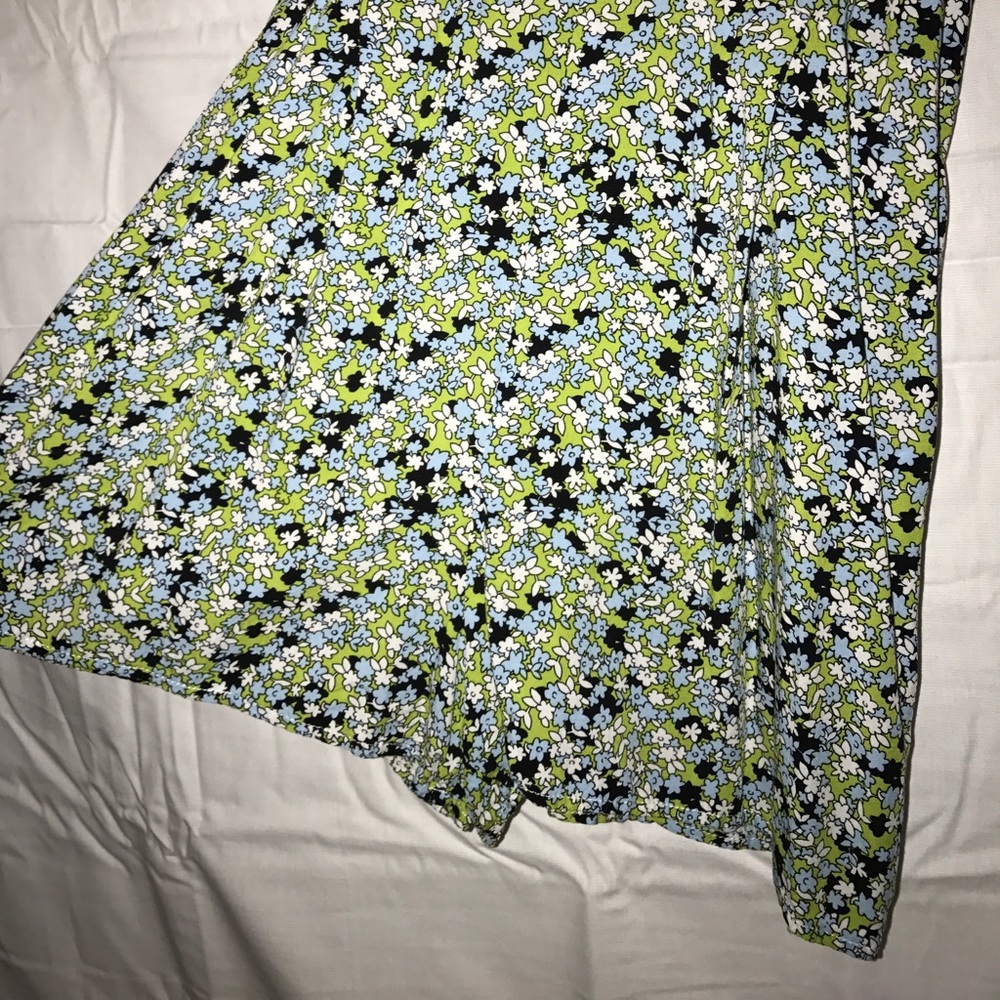 ROMPER - Picture 2 of 3