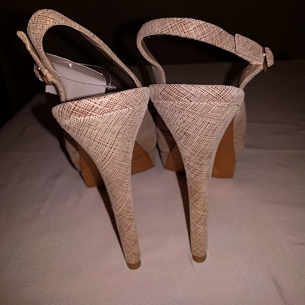 Bcbgeneration Shoes - image 3