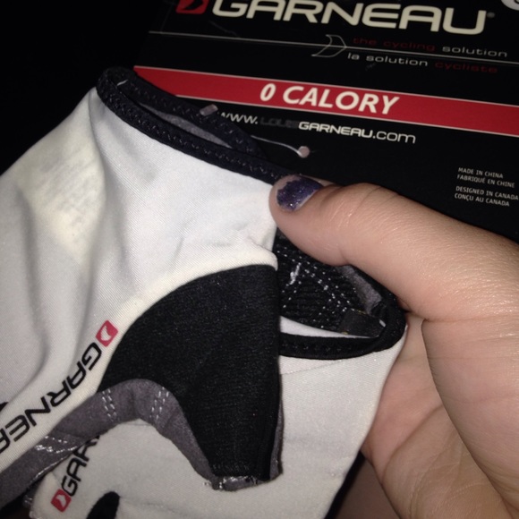 Kids Biking Gloves - Picture 1 of 4