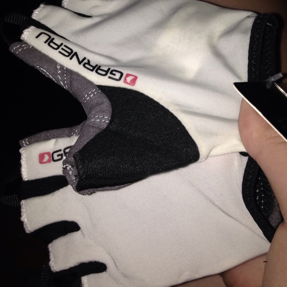 Kids Biking Gloves - Picture 4 of 4